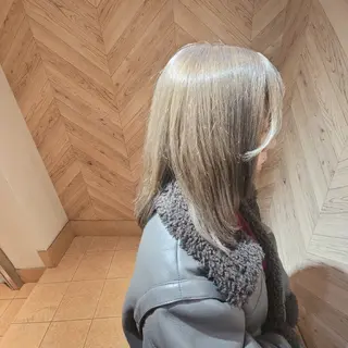 ミディアム FERIAあべの 🎀中野まや🎀のヘアスタイル