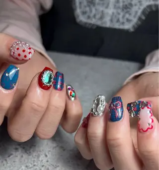 ネイル Aru所属・Nail Aru/ Rinokaのネイルデザイン