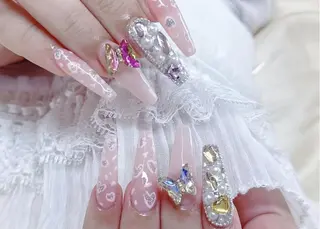 ネイル Mina🧸 韓国風ネイル🎀のネイルデザイン