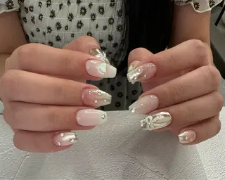 ネイル nail_era_ ainaのネイルデザイン
