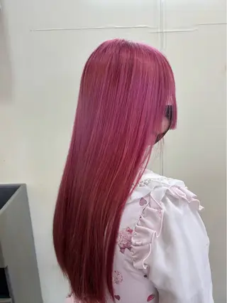 ロング カラー 飯泉 夏琉のヘアスタイル