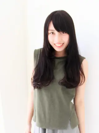 ロング パーマ 山田 周のヘアスタイル