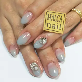 ミディアム カラー パーマ ヘアアレンジ ネイル キッズ マツエク・マツパ MALCAnail(マルカネイル)所属・荒木 莉奈のネイルデザイン