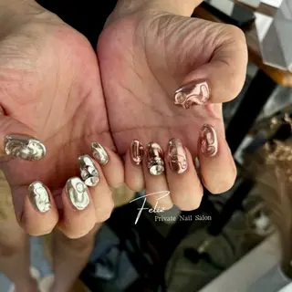 ネイル Feliz所属・Feliz 楽しいネイルサロンのネイルデザイン