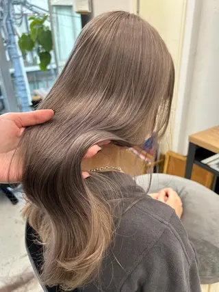 ロング カラー ヘアアレンジ 韓国/ハイトーン/ ボブ🎀MIKU🎀のヘアスタイル