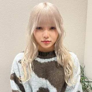ミディアム カラー ヘアアレンジ ✨原宿/ハイトーン /ブリーチ美容師✨のヘアスタイル