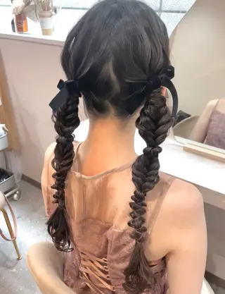 ロング ヘアアレンジ Mila chihiroのヘアスタイル