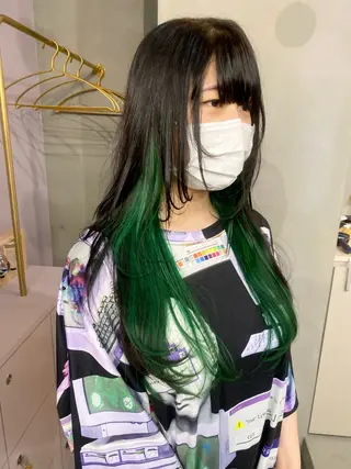 ロング カラー qulim所属・前橋 姫奈のヘアスタイル