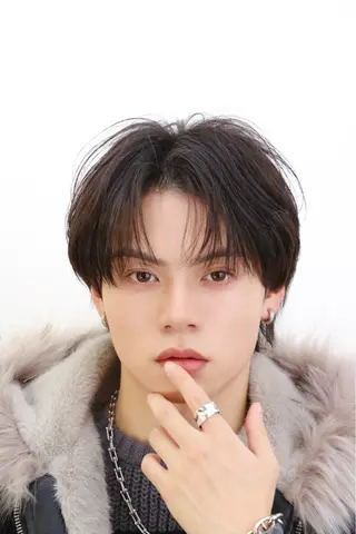 カラー メンズ いぶき/透明感カラー 🎨メンズパーマ🔥のヘアスタイル