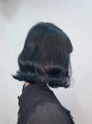 ミディアム カラー a-o横浜所属・色落ちまでキレイに! !女性サロンのヘアスタイル