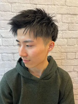 ショート メンズ 岡林 咲良のヘアスタイル