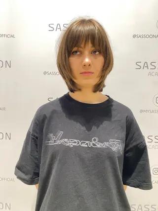 ミディアム amie所属・会話少なめ/ 髪質改善/Ruiのヘアスタイル