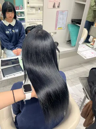 ロング Lee 堀江所属・Lee堀江 Yuuhaのヘアスタイル