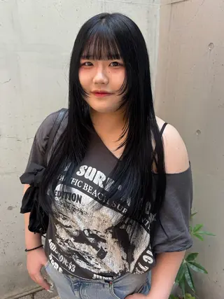 ロング ✩似合わせカラー /レイヤー✩momoのヘアスタイル