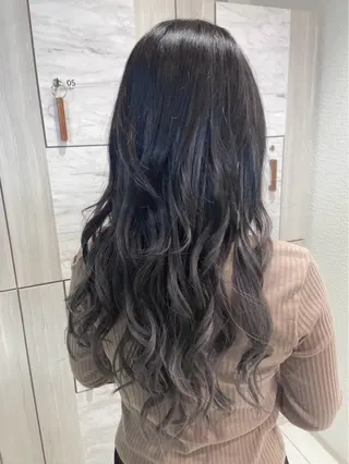 ロング 福山 莉浬のヘアスタイル