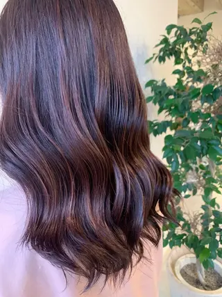 セミロング カラー hair  bh.maara所属・bh.maara デザイン／ハイトーンのヘアスタイル