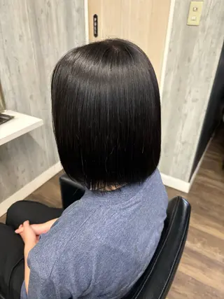 ミディアム 🫧うる艶カラー🫧 CHIKA🪼のヘアスタイル