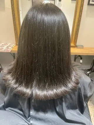 ミディアム 田中 志織のヘアスタイル