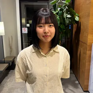 ミディアム COM’S Libli所属・com’sLibli 澤井凜のヘアスタイル