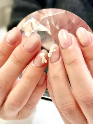 ネイル Lilly nail Mikuのネイルデザイン