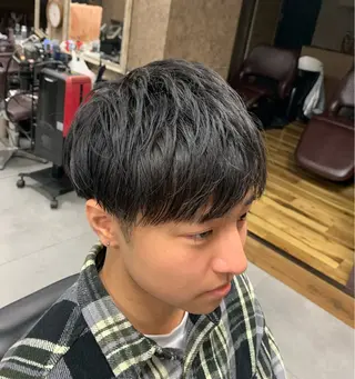 メンズ バーバーショップ涼桜新町店所属・田中大 パーマ/メンズカットのヘアスタイル