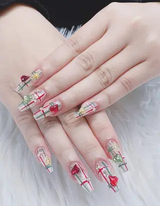 ネイル Akiko ネイルサロン所属・AKIKO ネイルサロンのネイルデザイン