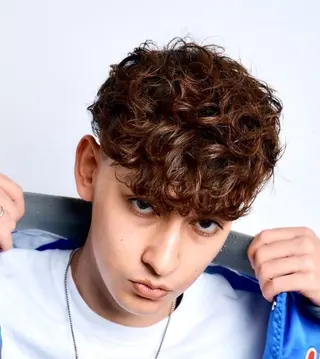 ショート パーマ メンズ 瀧本 一樹のヘアスタイル