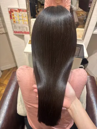 ロング perfect  beauty ichiryu所属・酸性ストレート✨ 艶カラー✨谷口倭子のヘアスタイル