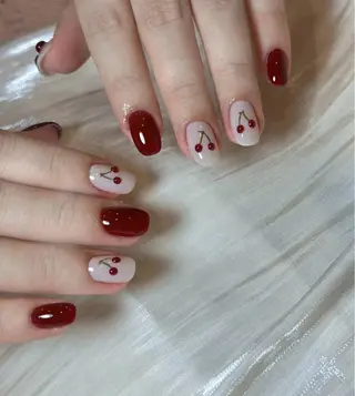 ネイル ゆリ ゆリのネイルデザイン