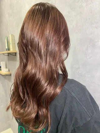 セミロング カラー StellA所属・MIZUKI/町田/ ハイトーンカラーのヘアスタイル