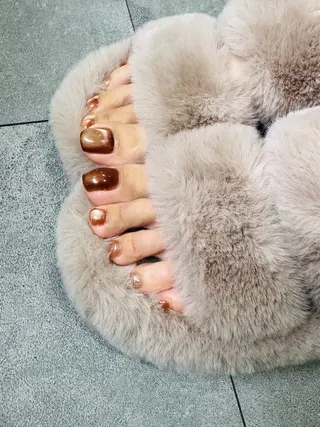 ネイル nail salon　neige所属・向井 唯紀世のネイルデザイン