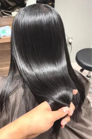 ロング カラー パーマ GOTODAY  SHAiRE SALON 銀座Cras店所属・髪質改善／艶カラー 千春のヘアスタイル