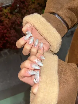 ネイル Uzuki ／ROCCOnailのネイルデザイン