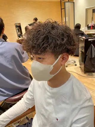 メンズ 亀川蓮 Agu hairのヘアスタイル