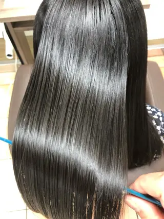 ロング NYLON. 柏店所属・お悩み解決美容師🩷 ♠️ベテランそめやのヘアスタイル