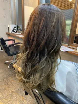 ロング 中山 丈也のヘアスタイル