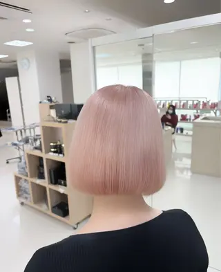 ショート カラー 推し活/韓国/ブリー チカラーminamiのヘアスタイル