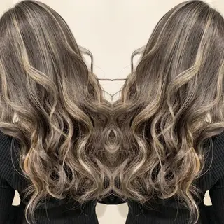 ロング カラー ヘアアレンジ 🎨カラー満足度 500%💫ヅル💫のヘアスタイル