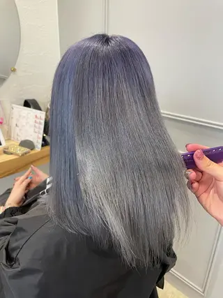 ミディアム カラー miloc那覇 MIKUのヘアスタイル