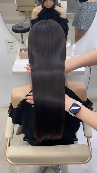 ロング 艶髪/縮毛矯正/ Core mikuaのヘアスタイル