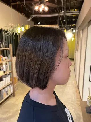 ミディアム カラー LoE[ロエ]桃井 香菜子のヘアスタイル