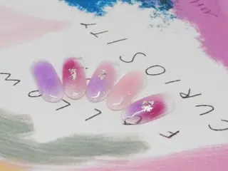 ネイル ティーエヌ 金山駅東口店のネイルデザイン