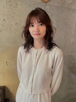 セミロング パーマ パーマ/レイヤー 岩山丈一郎のヘアスタイル