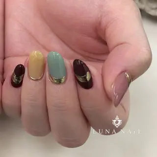 ネイル アトリエ　ミモザ所属・いまむら あかりのネイルデザイン