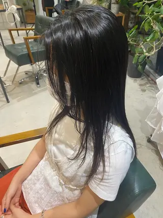 ロング 鈴木 美紅のヘアスタイル