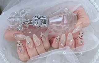 ネイル ハヤシ ミカのネイルデザイン