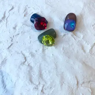 ネイル NINEnami ニュアンスネイルのネイルデザイン