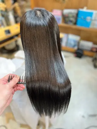 ロング カラー Loma ミレイのヘアスタイル