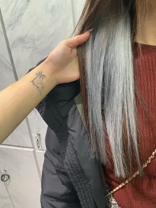 ロング ハイトーンカラーエク ステ🌺RENA🌺のヘアスタイル