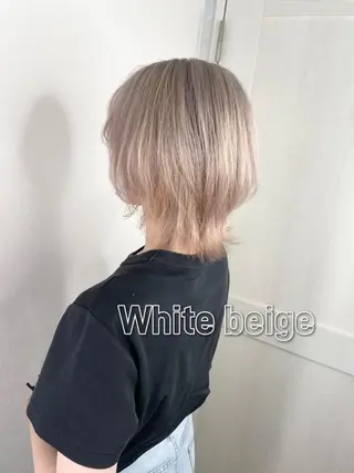 セミロング カラー 🫧ショート・レイヤ ー・縮毛矯正🫧のヘアスタイル